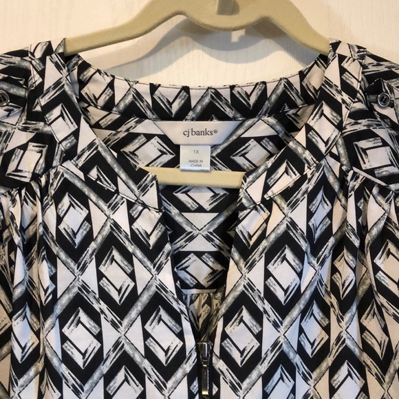 NWOT C J BANKS blouse - Picture 6 of 11
